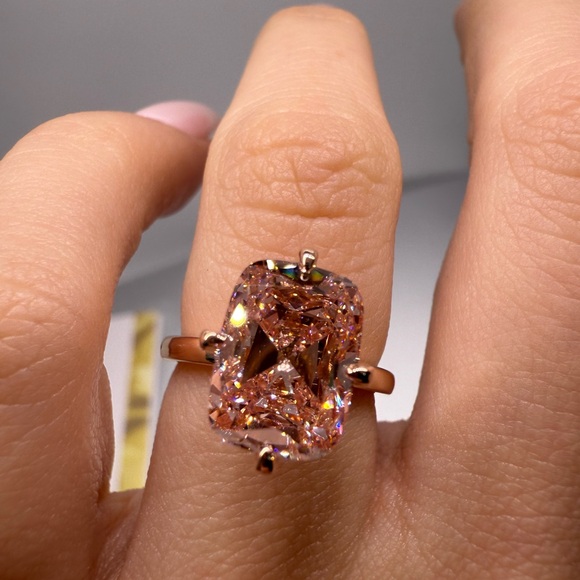 4.02 carat fancy pink antique cushion lab diamond compass prongs engagement ring - Picture 8 of 11
